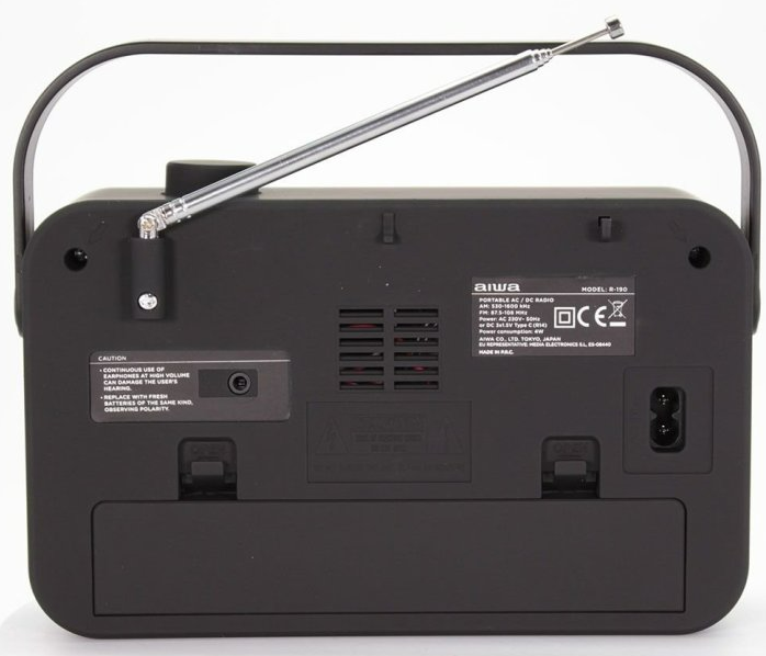 Radio Vintage Con Altavoz Aiwa